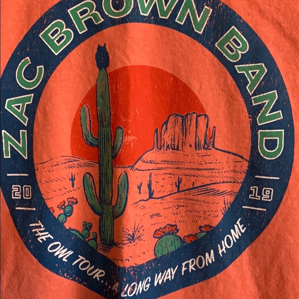 💵SOLD Zac Brown band 2019 the owl tour  T-shirt - Picture 4 of 4